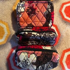 Vera Bradley Jewelry FOLIO Roll-Up Organizer W/ 4 Zipper Compartments